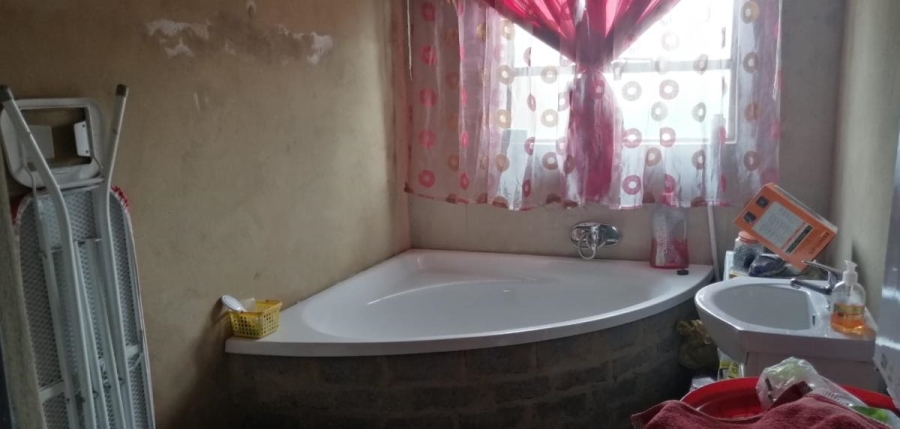 3 Bedroom Property for Sale in Zamdela Free State